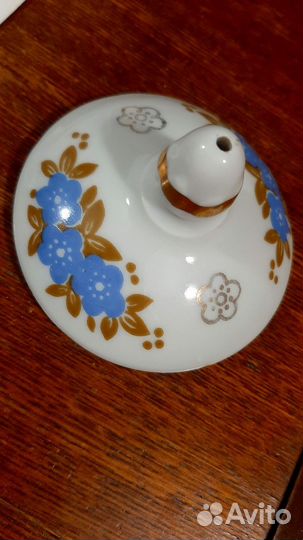 Крышка фарфор Вербилки
