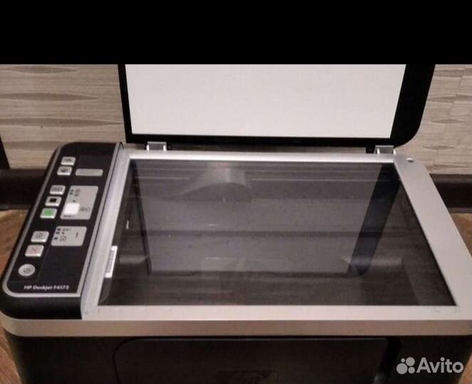 Цветной струйный принтер hp
