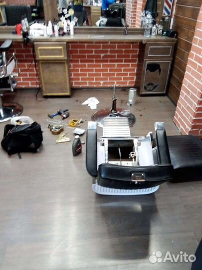 Ремонт и замена гидравлики для барберского кресла