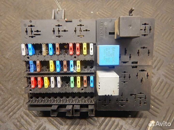 Блок предохранителей для Renault Master 2