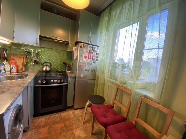 2-к. квартира, 40 м², 5/5 эт.