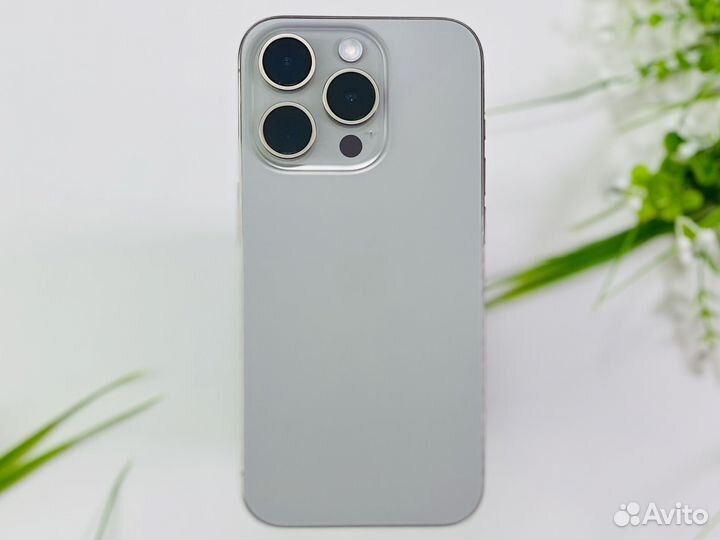 iPhone 15 Pro, 512 ГБ