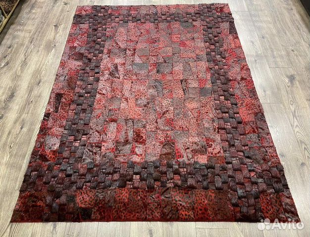 Ковер из натуральных шкур с мехом