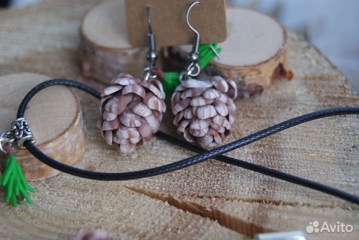 Шишки. Серьги, кулоны, броши. Полимерная глина