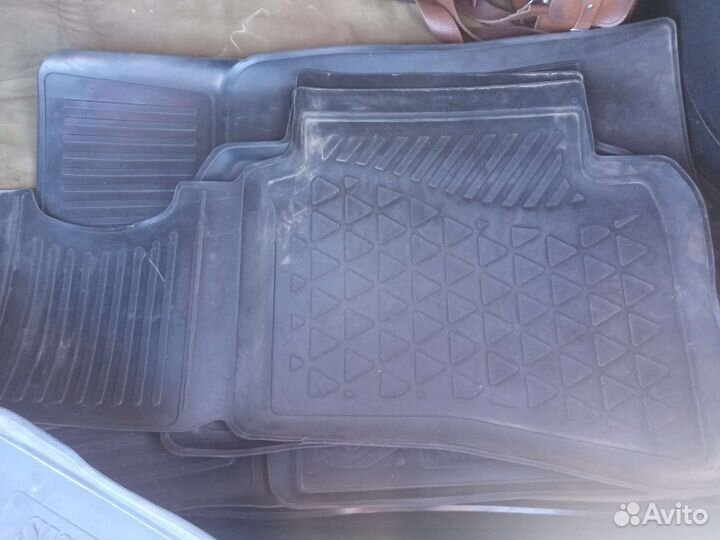 Автомобильные коврики hyundai solaris