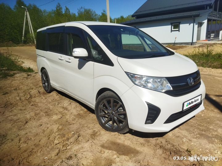 Honda Stepwgn 1.5 CVT, 2017, 64 000 км