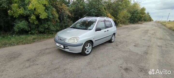 Toyota Raum 1.5 AT, 1998, 281 000 км