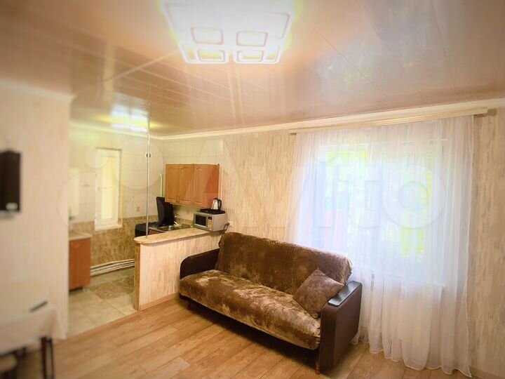 Дом 50 м² на участке 5 сот.