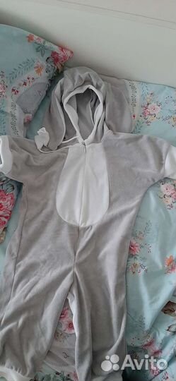 Карнавальный комбинезон зайка