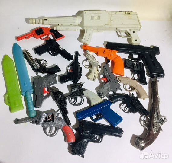 Пистолеты игрушечные СССР
