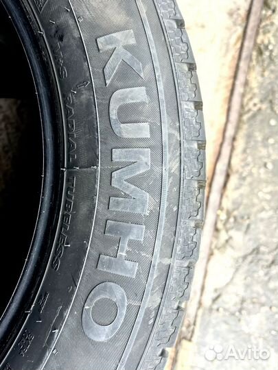 Kumho WinterCraft WP51 225/60 R18 104T