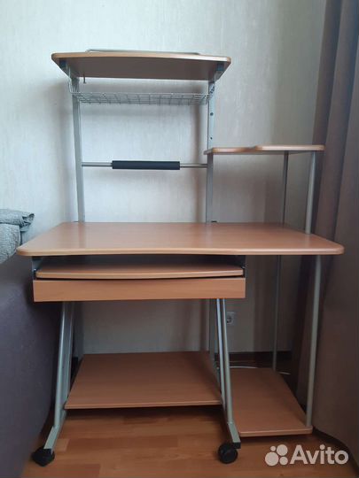 Компьютерный стол бу