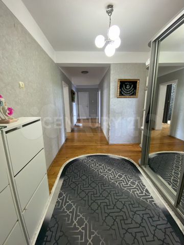 4-к. квартира, 77 м², 5/9 эт.