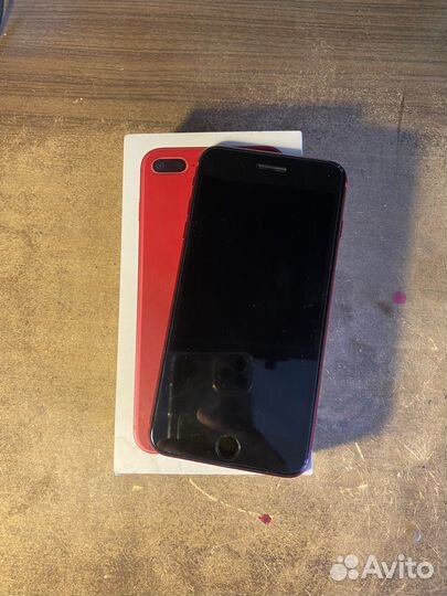 iPhone 8 Plus, 64 ГБ