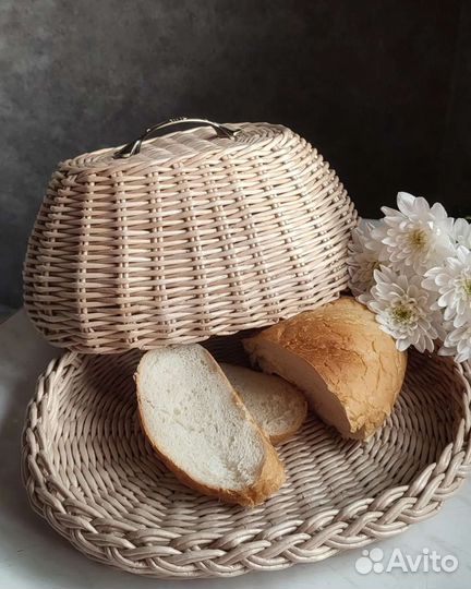 Хлебница плетёная