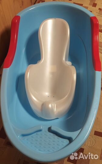 Ванночка для купания с горкой