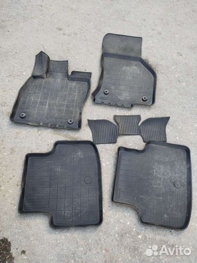 Автомобильные коврики