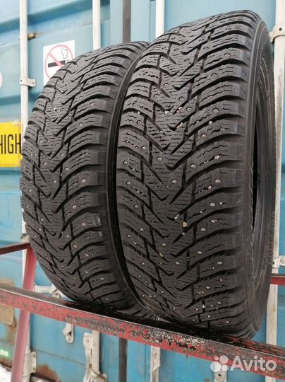 Nokian Tyres Hakkapeliitta 8 SUV 225/65 R17 102W