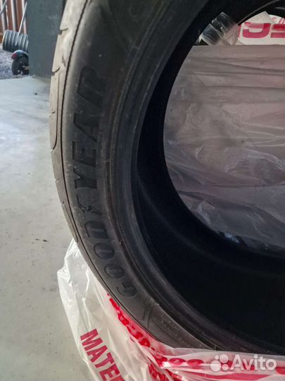 Goodyear Eagle F1 Asymmetric SUV 4x4 285/40 R21