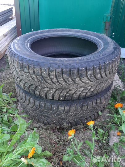 Bridgestone Blizzak Spike-01 185/65 R15 88R