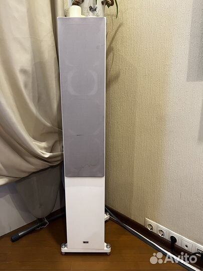 Hi-fi система. Напольные Колонки