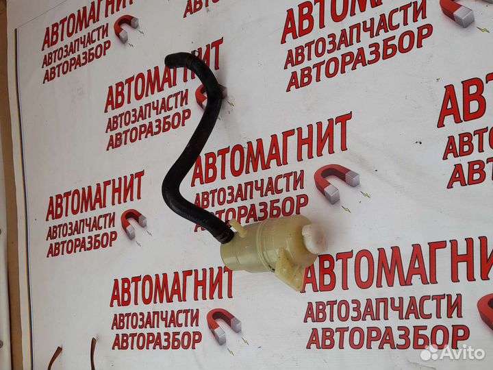 Бачок Гур Гура Митсубиси Лансер 9 4G18