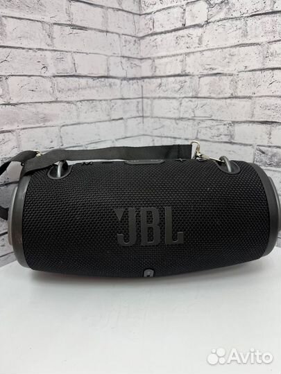 Портативная акустика JBL xtreme3