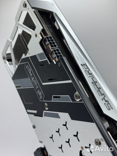 Sapphire nitro+ RX 5700XT SE 8G