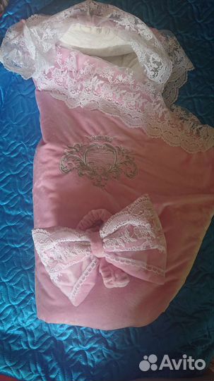 Комплект на выписку для девочки весна