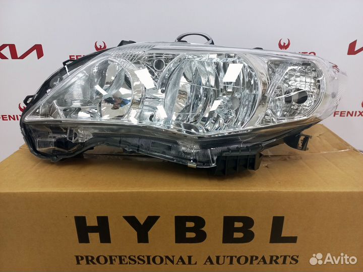 Фара Toyota Corolla E150 10-13 год