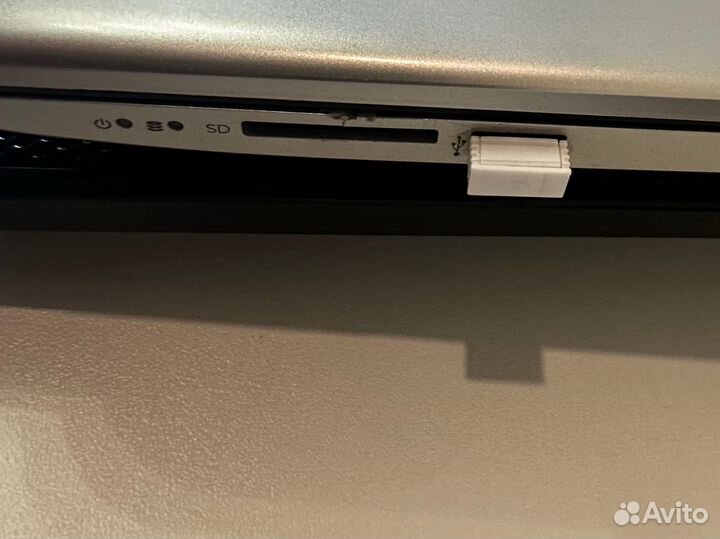 Ноутбук hp laptop