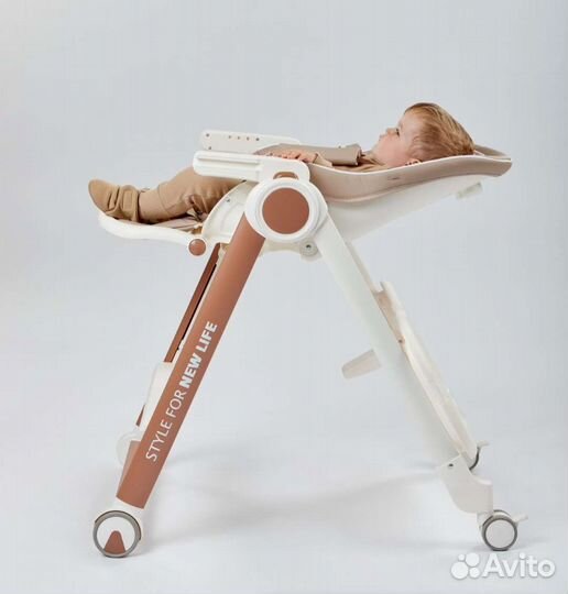 Стульчик для кормления happy baby+игрушка