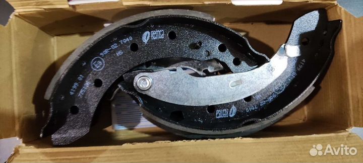 Колодки тормозные задние новые компл remsa 4199.01