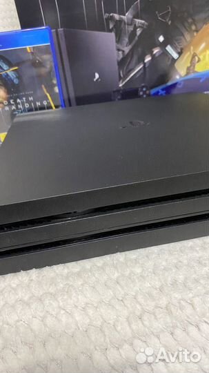Игровая консоль ps4 pro