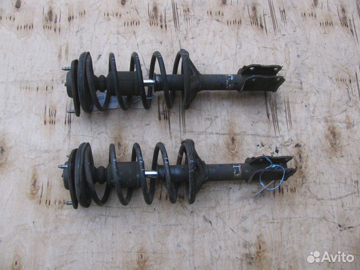 Передние стойки Mitsubishi Lancer 9 CS