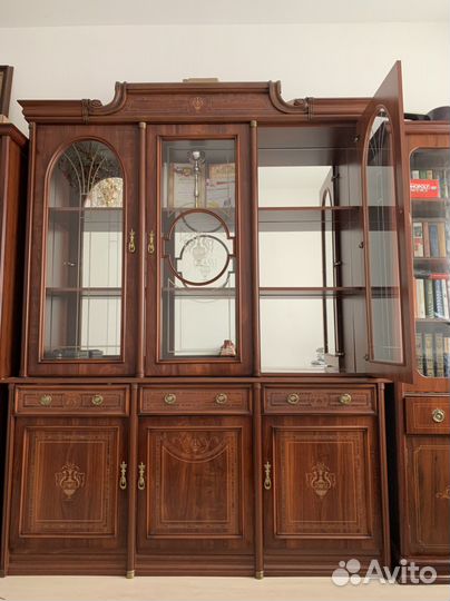 Сервант горка