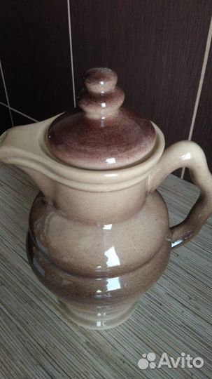 Кувшин керамический с кружками