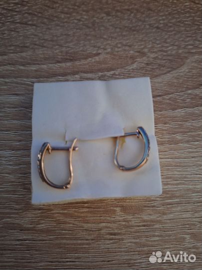 Золотые серьги 585