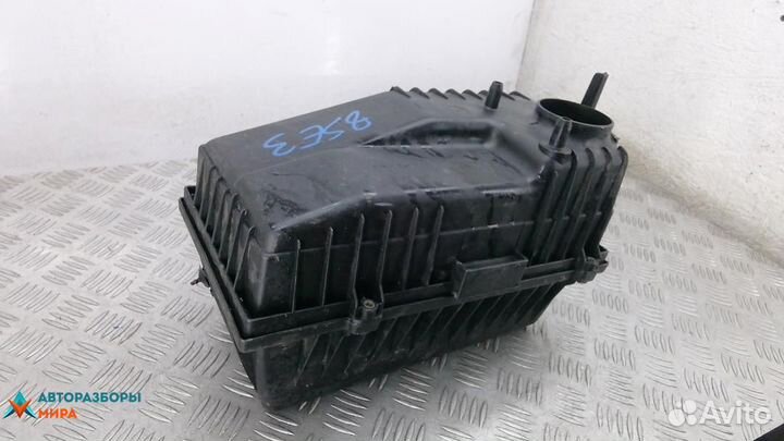 Корпус воздушного фильтра Citroen Xantia рест