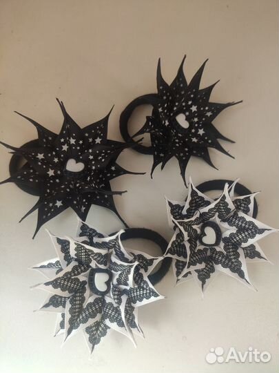 Цветы-резинки ручной работы