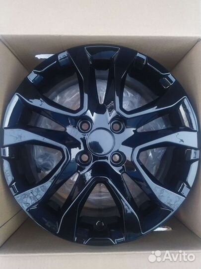Диски R15 4x100 et40 d60,1 Khomen Wheels Black