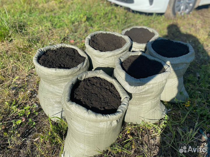 Земля чернозем в мешках 50 л