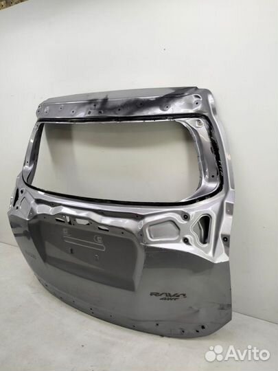 Дверь багажника задняя Toyota Rav4 40 2012-2019