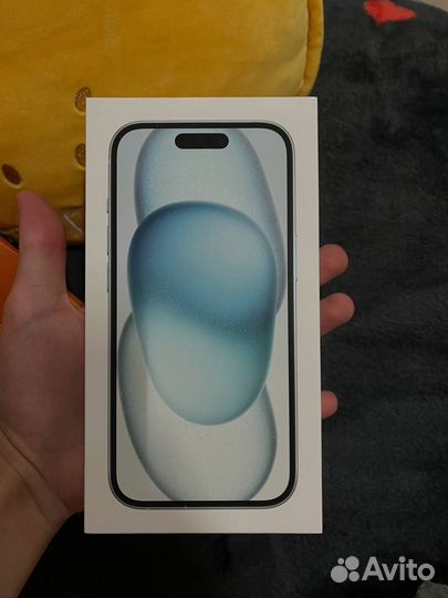 iPhone 15, 256 ГБ