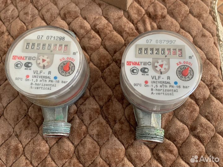 Счетчтки для воды. Бу цена за 2 счетчика
