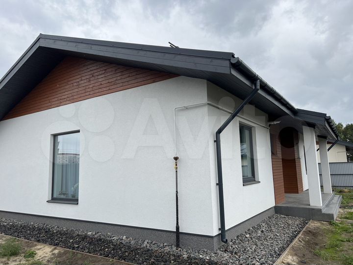 Коттедж 110 м² на участке 8 сот.