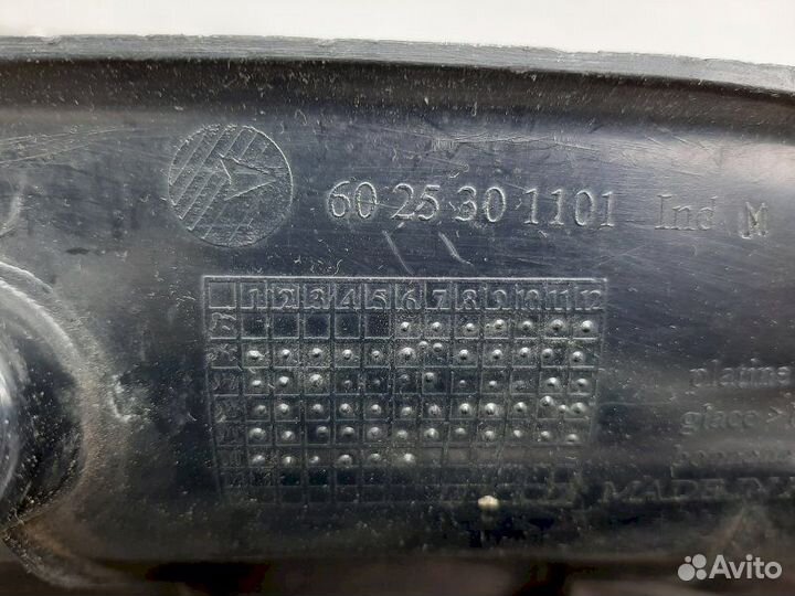 Фонарь 6025301101 Renault Espace 3 (1996-2002)