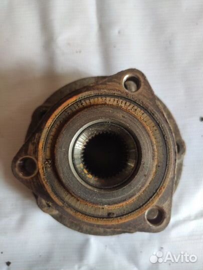 Подшипник ступицы передний левый Skoda Octavia А7