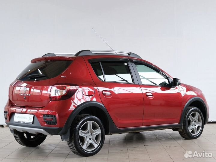 Renault Sandero Stepway 1.6 AT, 2020, 27 000 км