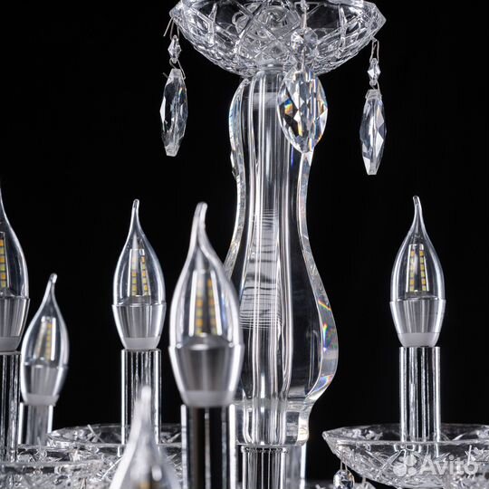 Хрустальная люстра